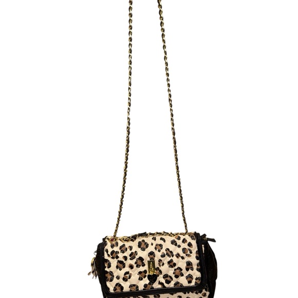 Betsey Johnson Animal Print Crossbody Bag with Gold Chain - Picture 2 of 14